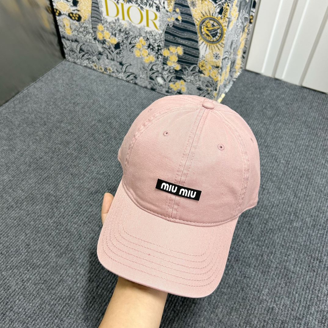 Miu Miu Caps